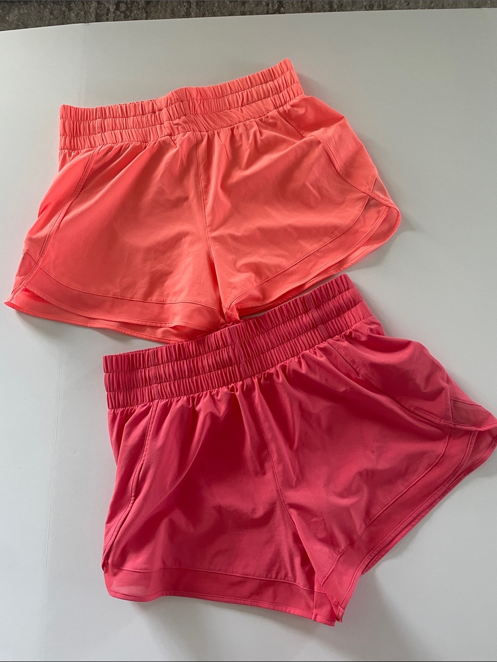 Athleta Women’s Dual-Pair Athletic Shorts — Coral & Hot Pink Size Small - Picture 3 of 5